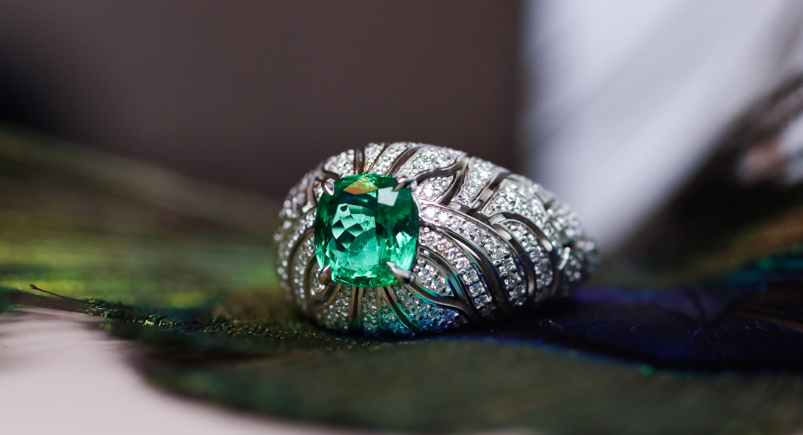 Morebelli ring with a 1.68 carat emerald from Irondro, Madagascar, surrounded by 196 diamonds of G/VS quality totalling 0.65 carats 