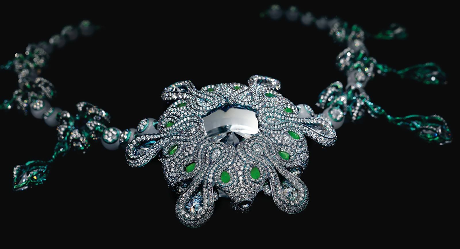 ‘A Heritage in Bloom’ Necklace by Wallace Chan – a True Marvel of Jewellery Design