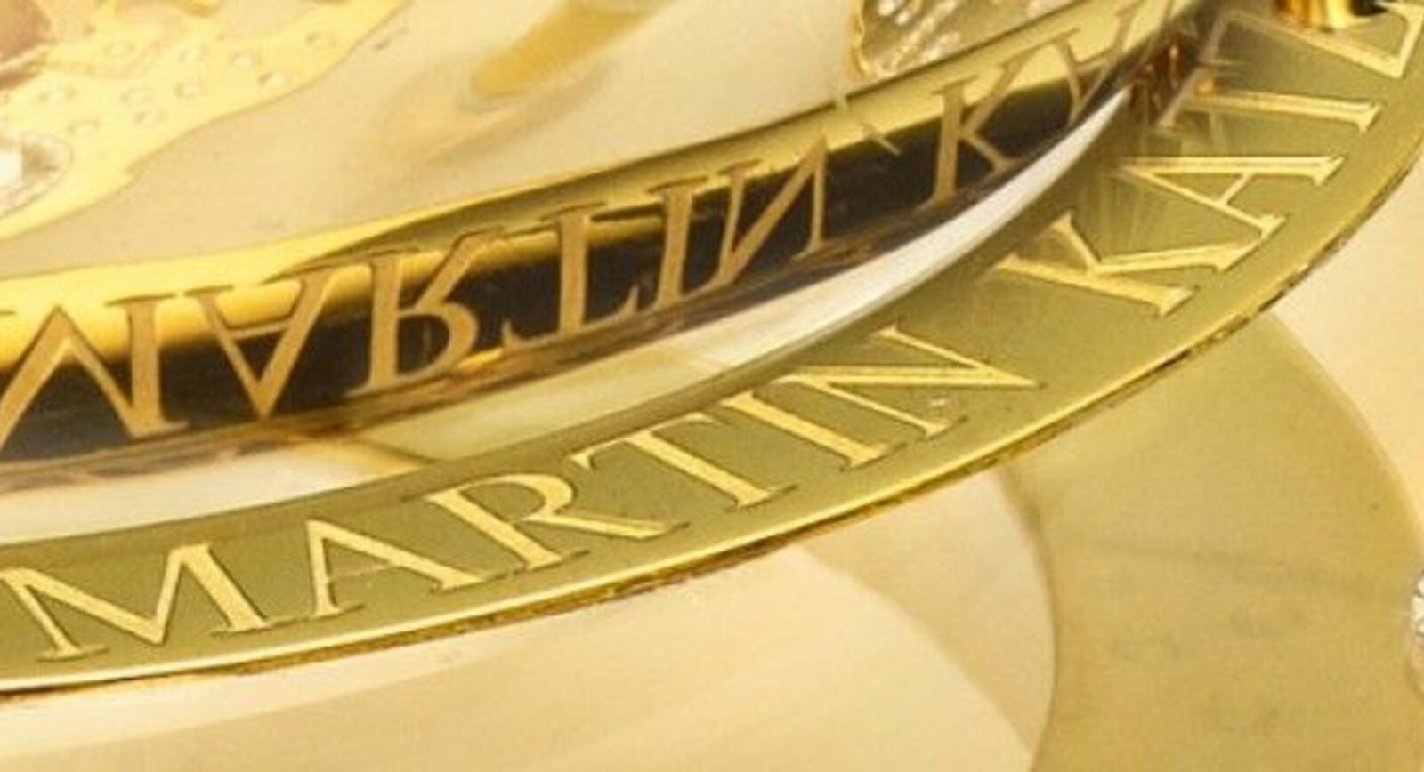Мартин Катц и DKNY создали парфюм стоимостью миллион долларов