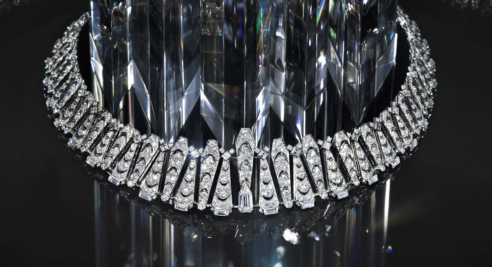 There Is No Trick: Cartier Magicien Is Spellbinding