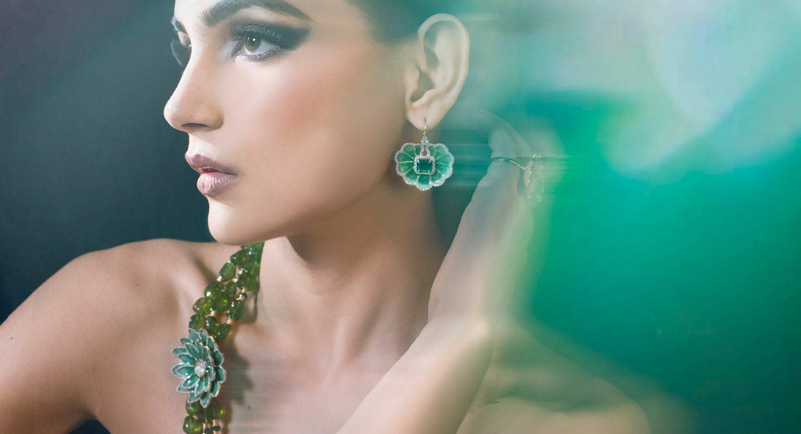 Jaipur Gems Dal Lake high jewellery parure with emeralds, diamonds and hot enamel