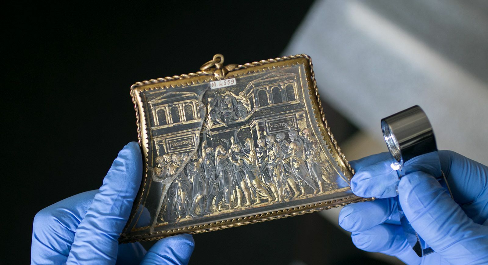 Intaglio from the collection of the National Library of France