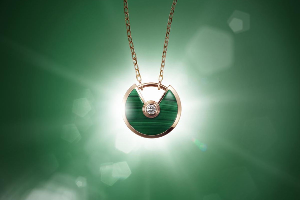 Shop Cartier 2022 SS Amulette de Cartier necklace, XS model (B3047200,  B3047100) by baby'sbreath* | BUYMA