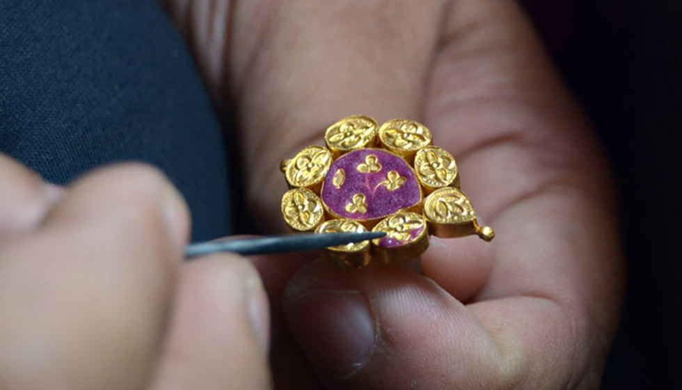 Meenakari Indian Jewellery Technique