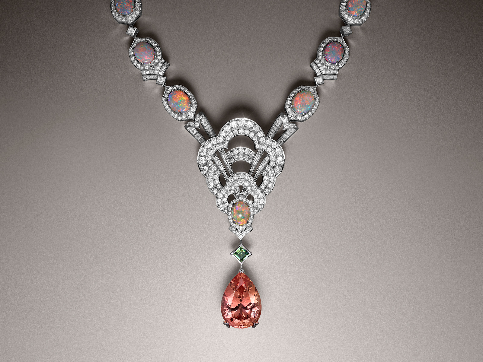 Louis Vuitton High Jewelry Necklace - 5 For Sale on 1stDibs