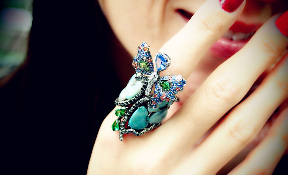 Wendy Yue Butterfly ring