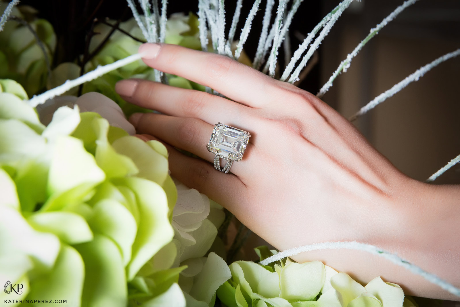 Harry Kotlar diamond ring with 18.83 cts stone. Photo by Simon Martner