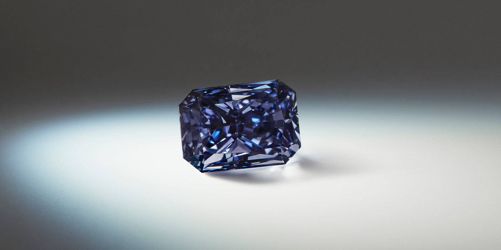 The Fancy Deep Gray-Violet Argyle Liberté Diamond (0.91 cts)