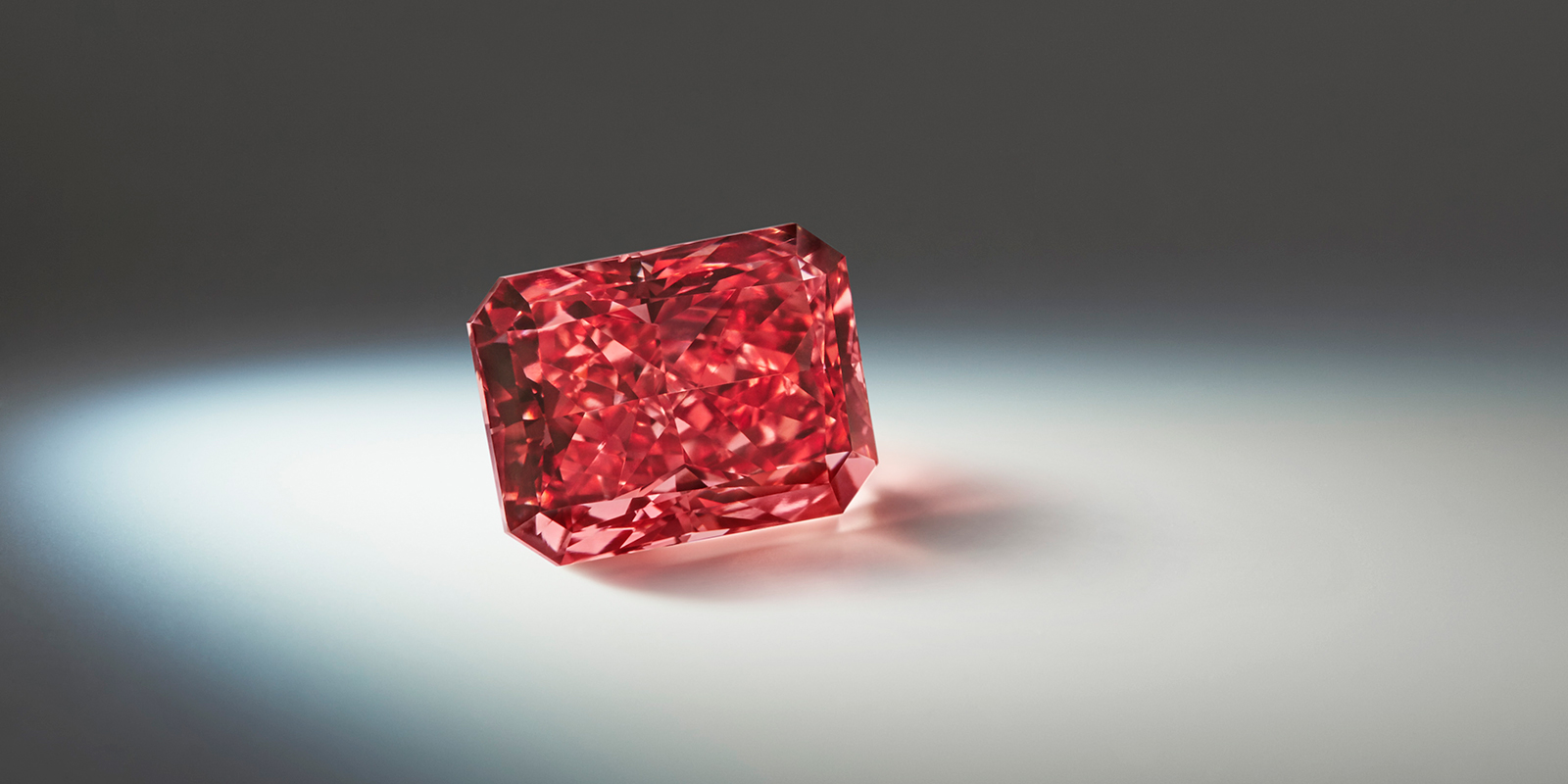 The Fancy Red Argyle Everglow Diamond (2.11 cts)
