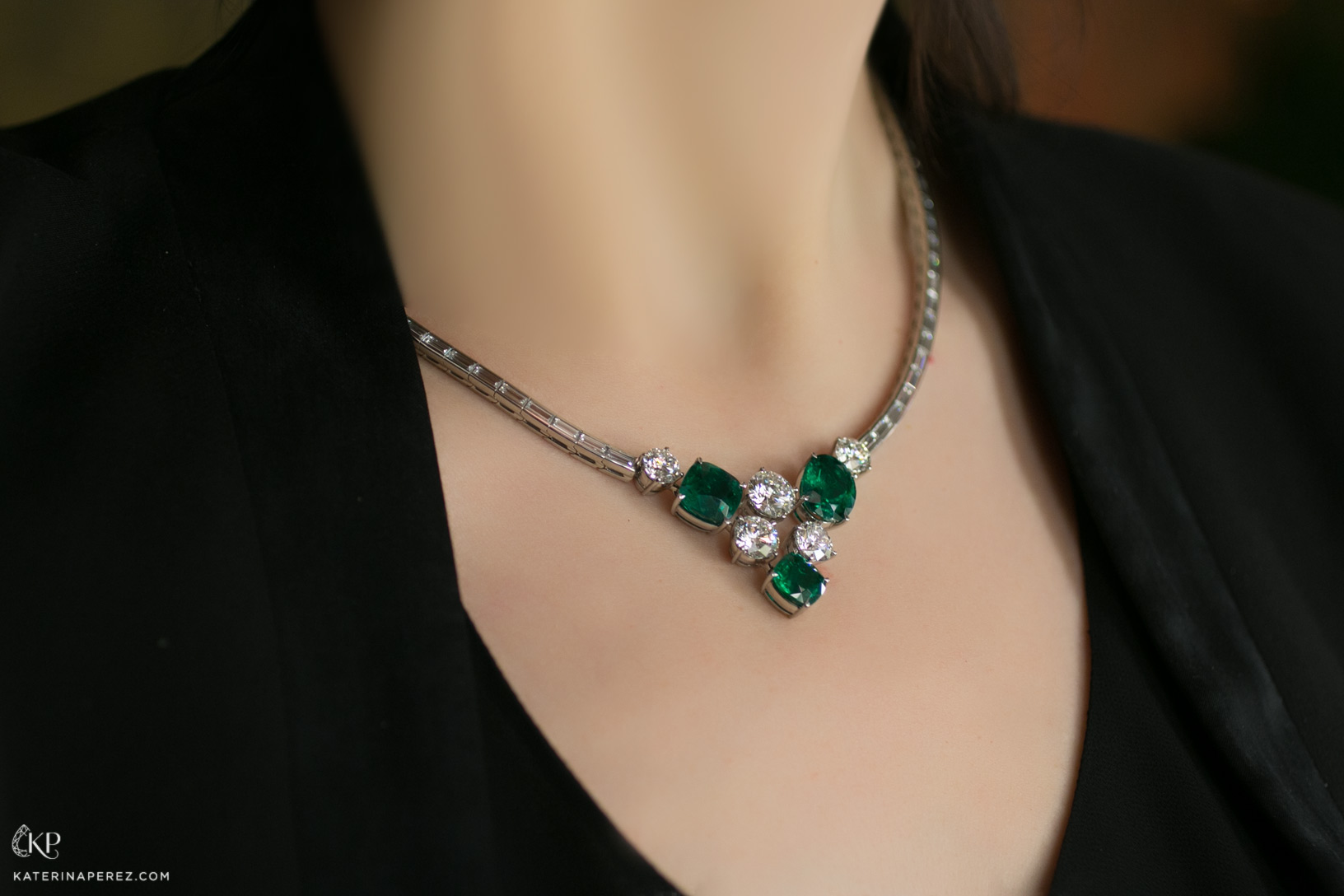 Gubelin Garden of Ease necklace with Colombian emeralds and diamonds