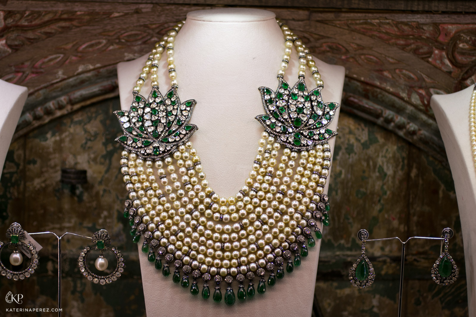 Amrapali pearl, emerald and diamond necklace