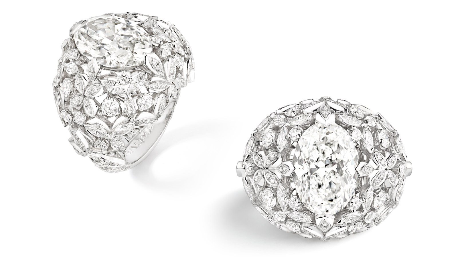 Chaumet ‘Promenades Imperiales’ ring in 18k white gold, with a 5.82 ct oval cut diamond, and diamond accents