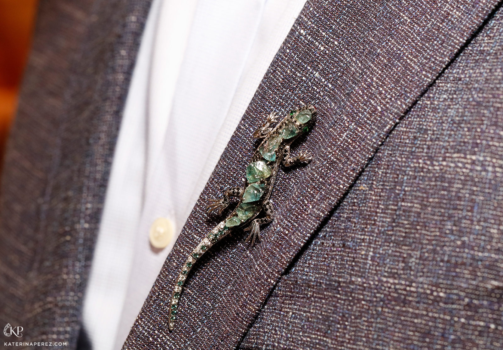 Omi Privé's 'Alexis' the Lizard, in unfaceted alexandrites