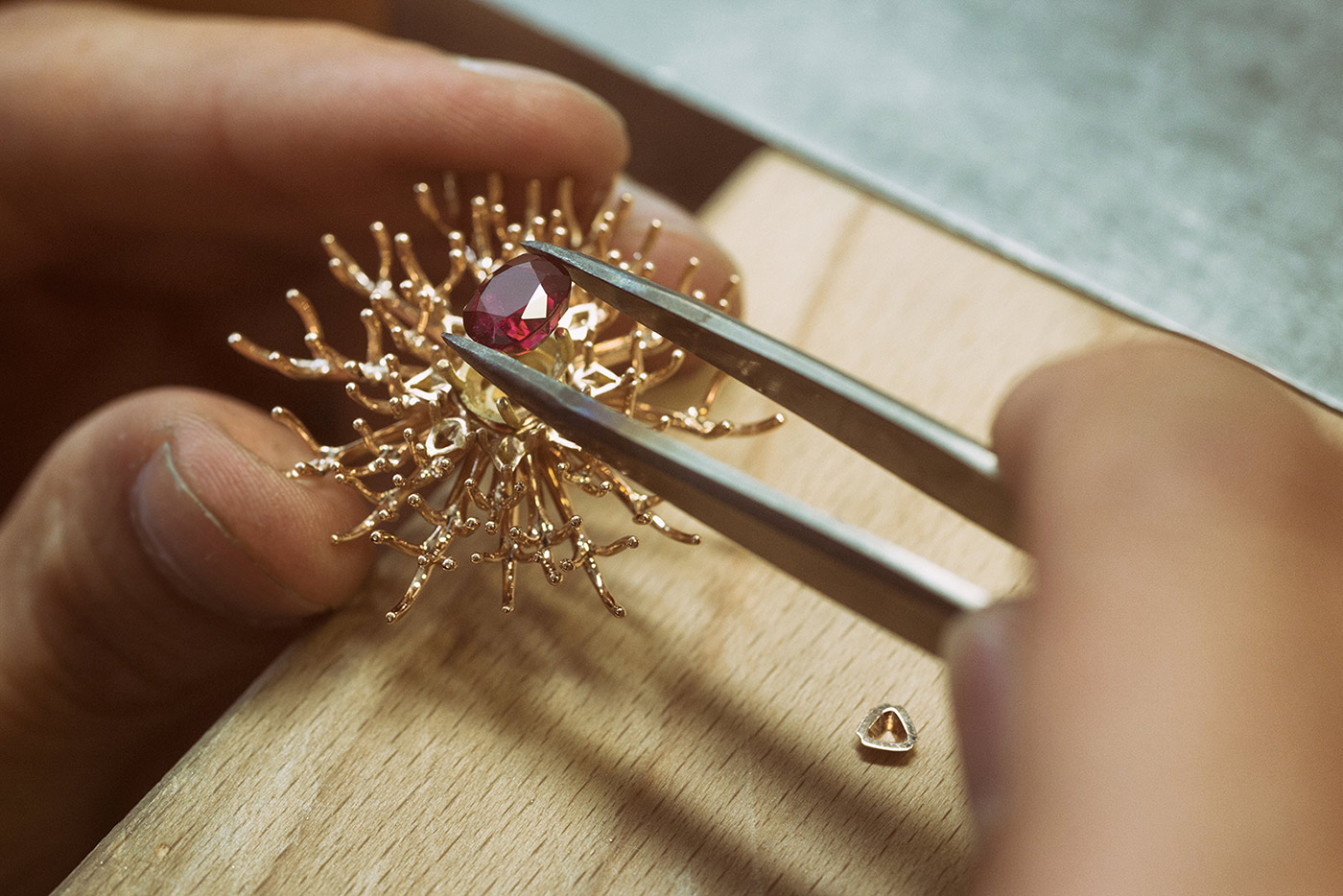 The making of Gübelin's 'Red Dahlia' ring, with the central Burmese ruby being set
