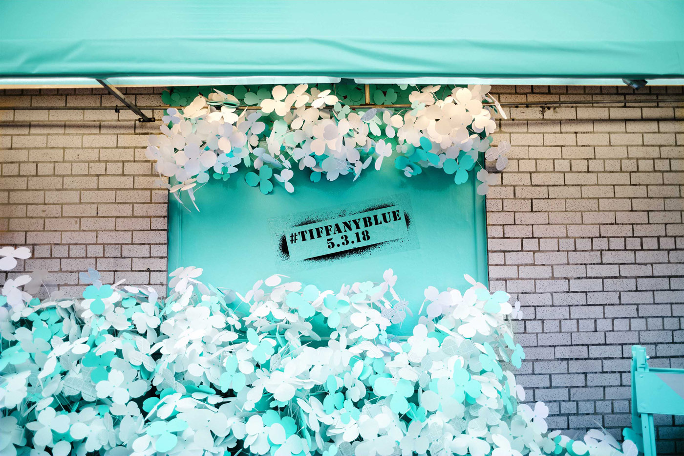 tiffany and co paper flowers