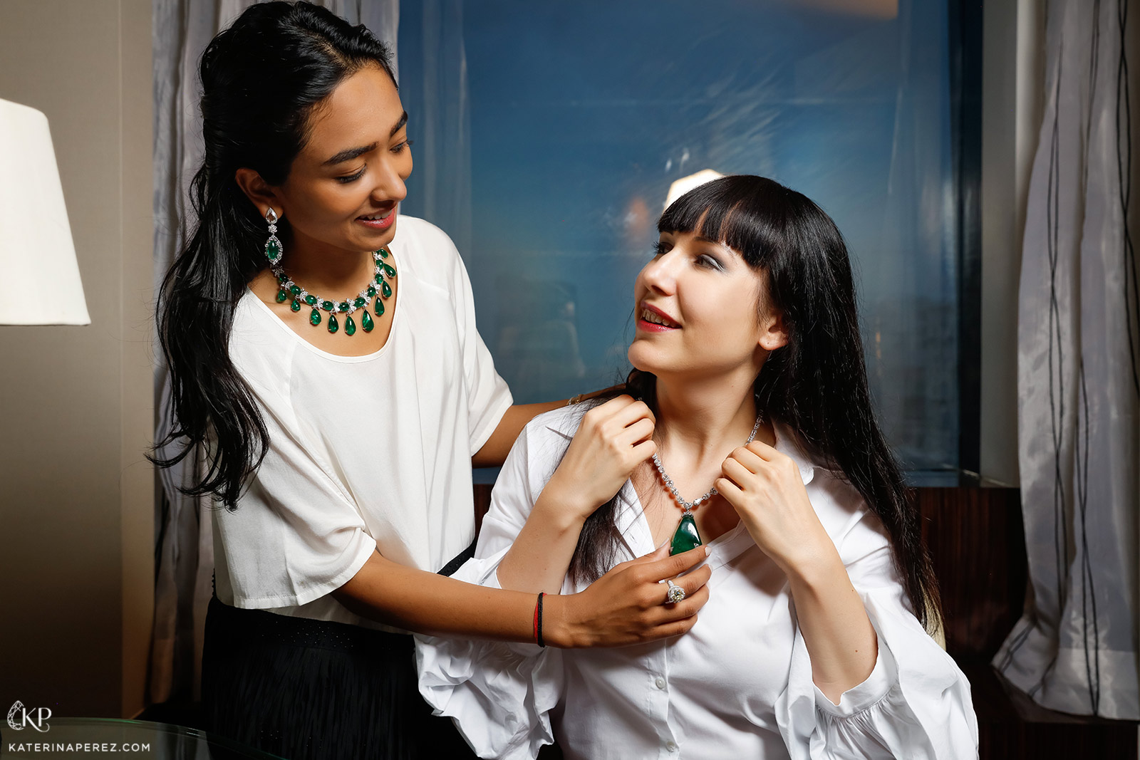 Pooja Gandhi and Katerina Perez in Kamyen emerald and diamond jewellery