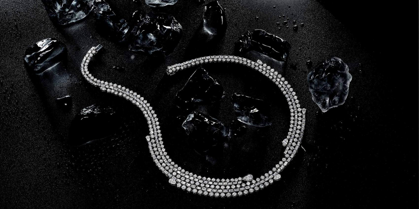 Ожерелье 'Storm' из коллекции 'Iced Zeit' Stenzhorn с бриллиантами. Фото: Simon Martner