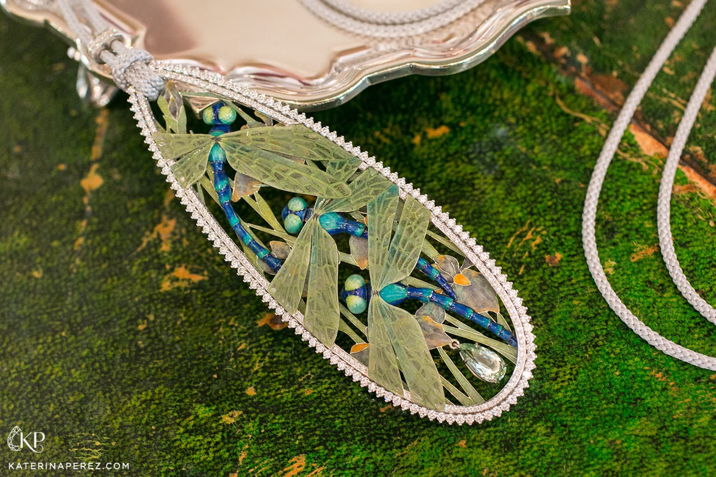 'Dragonflies' pendant by Ilgiz F. with various types of enamel and diamonds