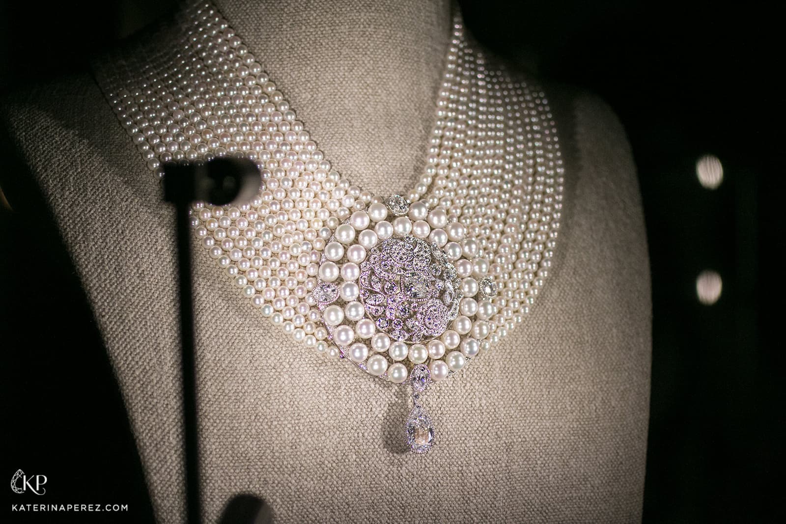 Chanel 'Le Paris Russe de Chanel' collection necklace with diamonds and pearls in white gold