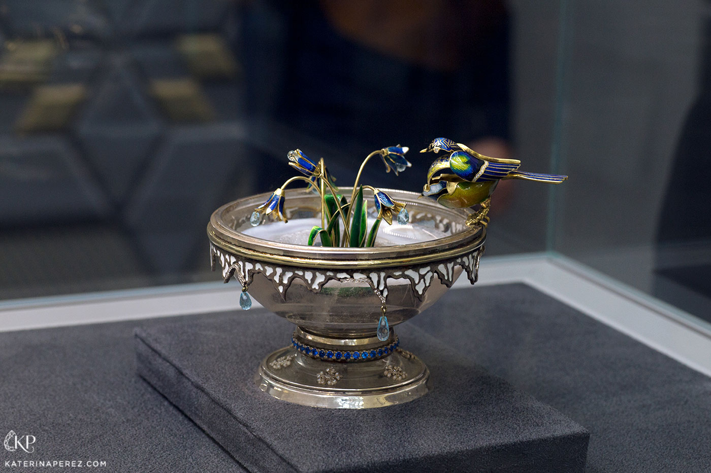 Sergei Kolomiitsev 'Snow drops' vase in silver with enamel and gemstones 
