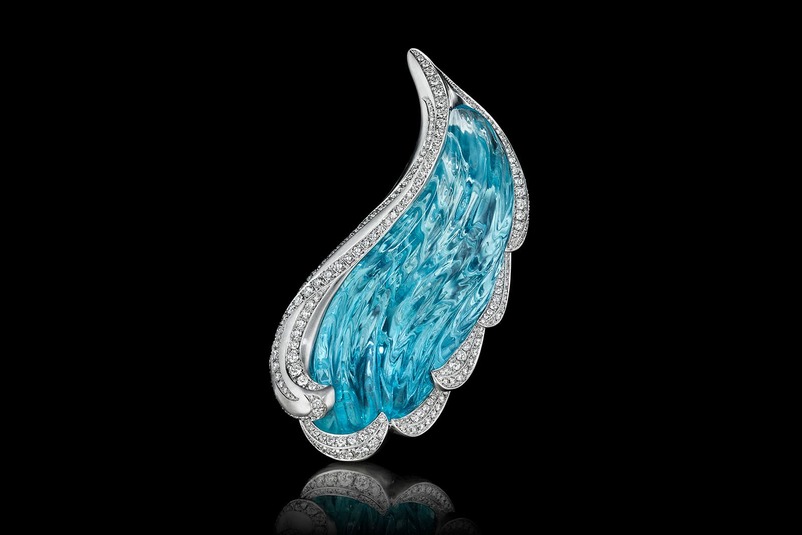 Naomi Sarna “Feather” aquamarine and diamond brooch