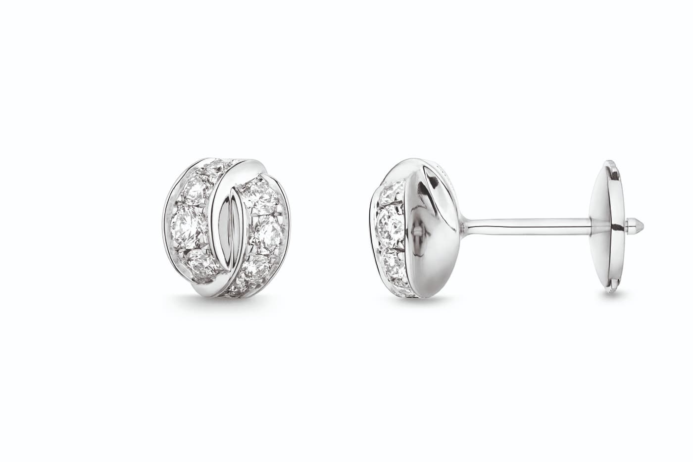 Know Your Ear Jewels: 8 Most Popular Types of Earrings