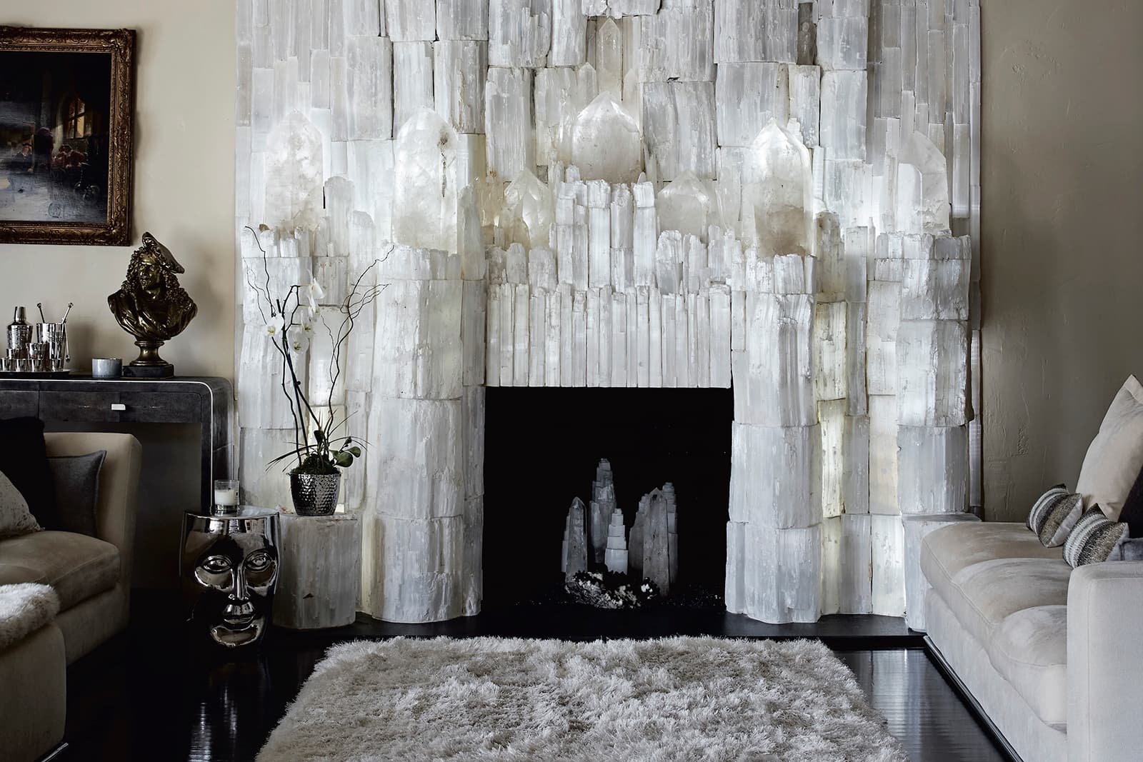 This magnificent selenite fireplace belongs to the legendary jewellery designer Robert Procop (Jon Day © 2020)