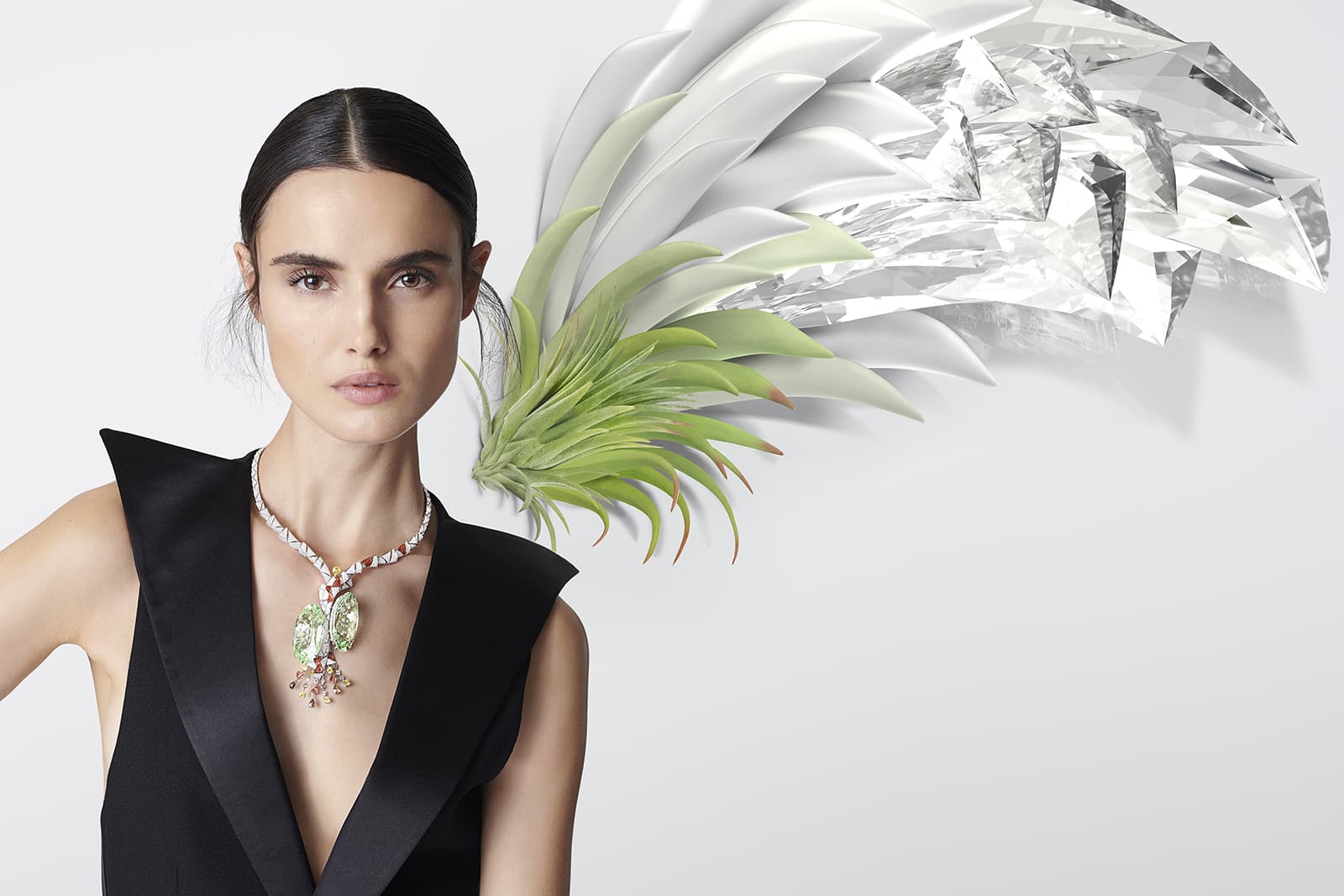 The extraordinary Tillandsia necklace features a pair of oval-shaped beryls weighing 83.23 and 81.09 carats