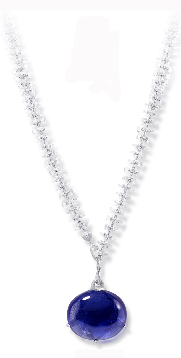 GInt-sapphire-necklace Сотуар G London с бриллиантами и редким сапфиром из Бурмы в 180,49 каратов
