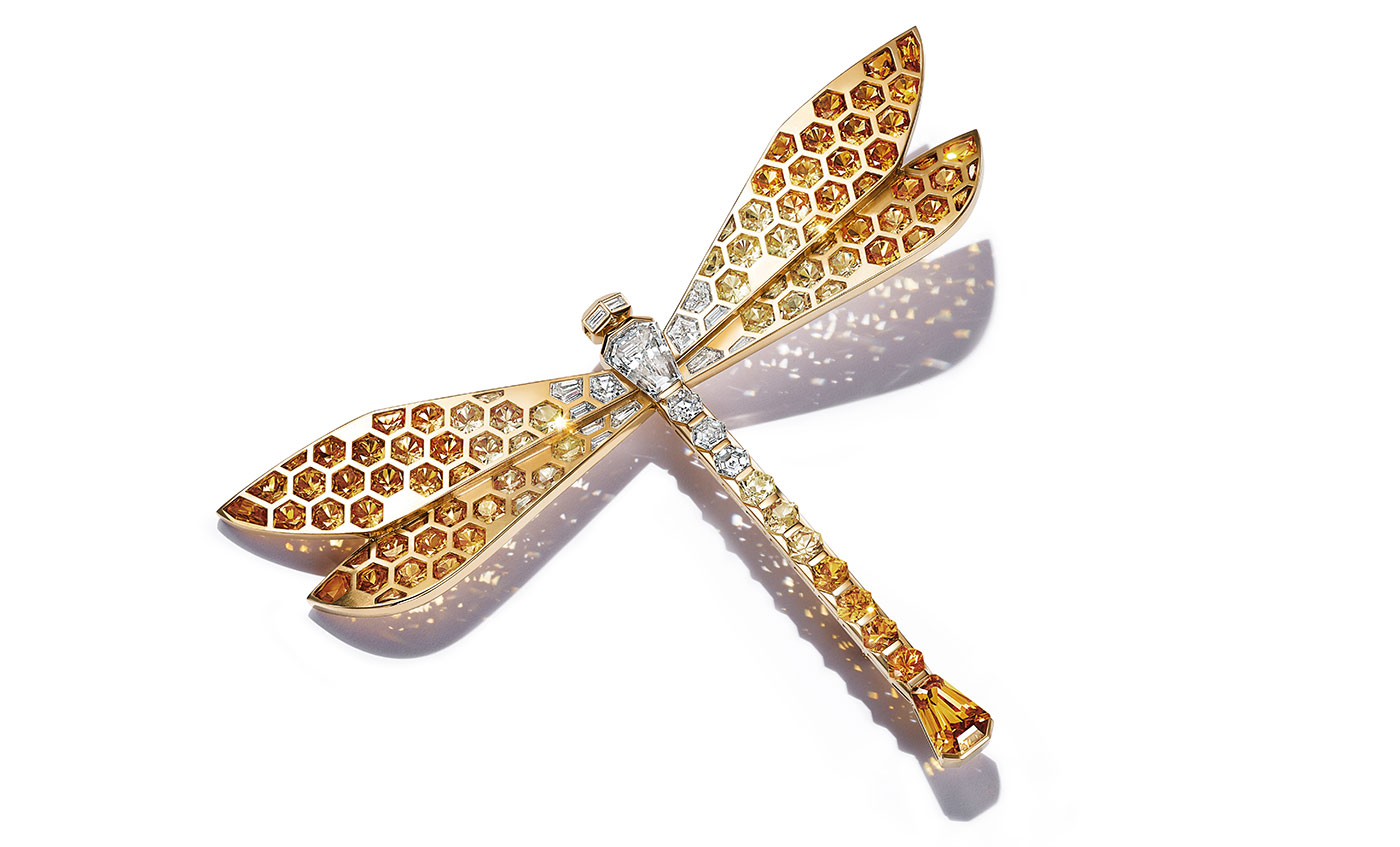 Tiffany & Co. Sky dragonfly brooch from the Colors of Nature High Jewellery Collection with 87 octagon-shaped multi-colour sapphires of 37.49 carats and a custom-cut kite-shaped yellow sapphire of 2.34 carats 