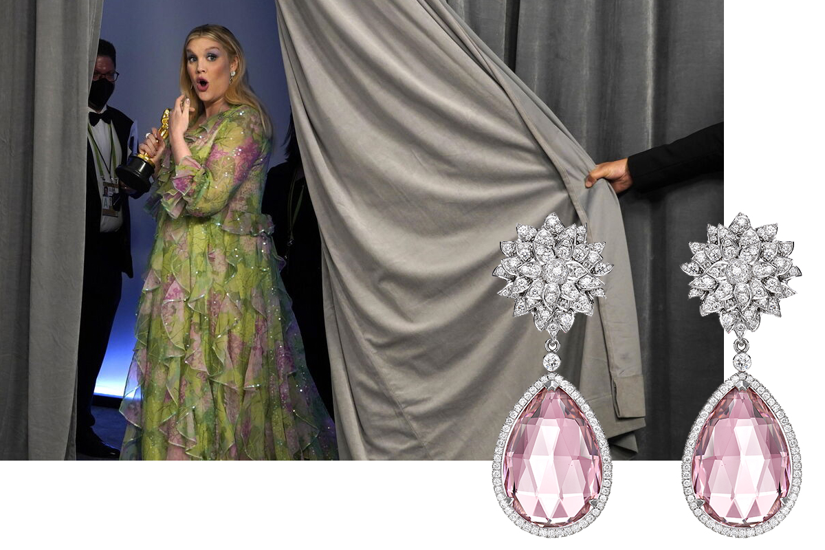 Award winner Emerald Fennell wore a pair of Theo Fennell Chrysanthemum drop earrings for the 2021 Oscars featuring 29.99 carats of morganite and diamonds