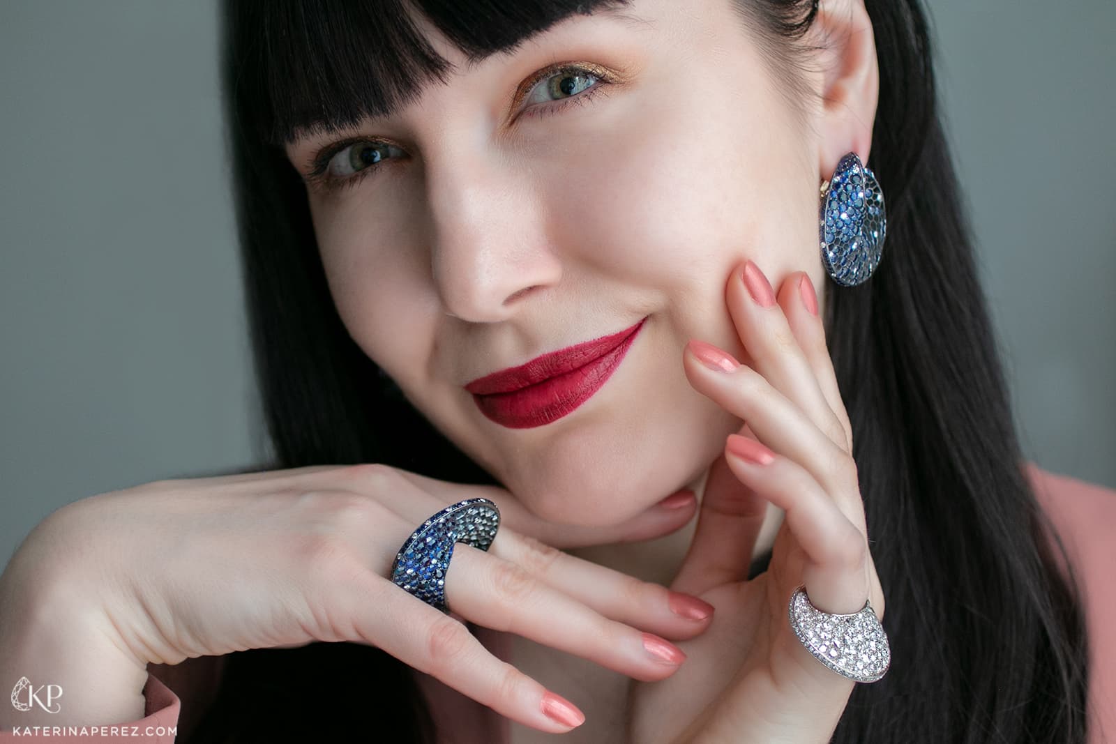 Katerina Perez wears a selection of jewels by Maison Alix Dumas, including the ‘Eternity Night’ ring with 12.62 carats of natural sapphires from Sri Lanka and diamonds (left), a colourless diamond ring, and a pair of ‘Eternity Night’ earrings, also with diamonds and sapphires