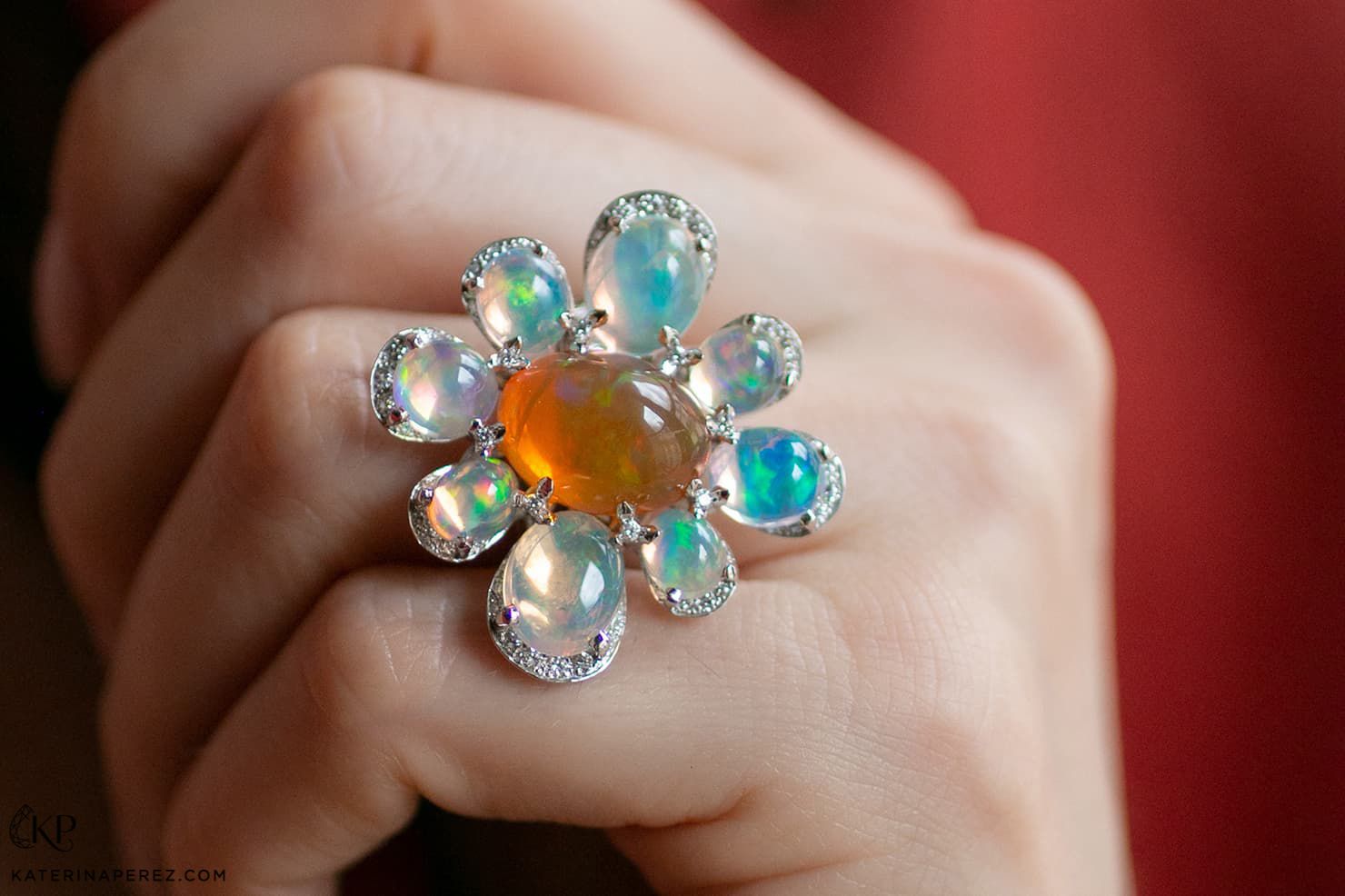 MATHON Paris Marguerite ring in white gold with fire opal, crystal opal, diamonds, tsavorite garnet and Paraiba tourmalines 