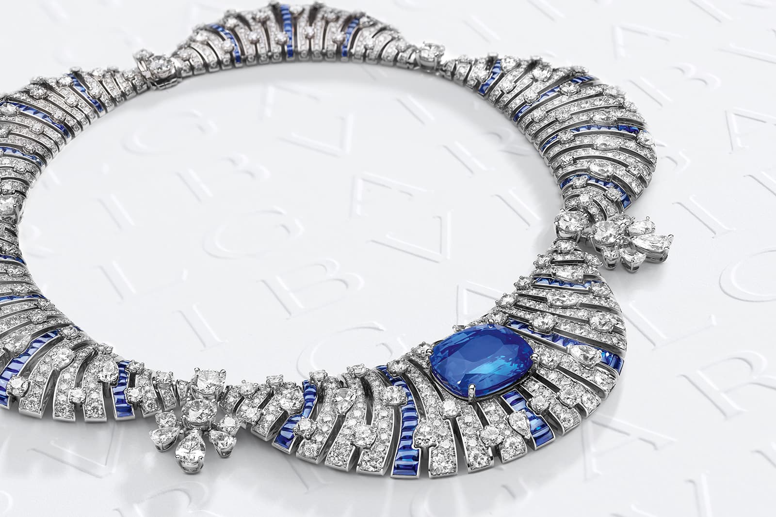 Bulgari Magnifica Sapphire Petal High Jewellery necklace with a 34.45 carat sapphire 