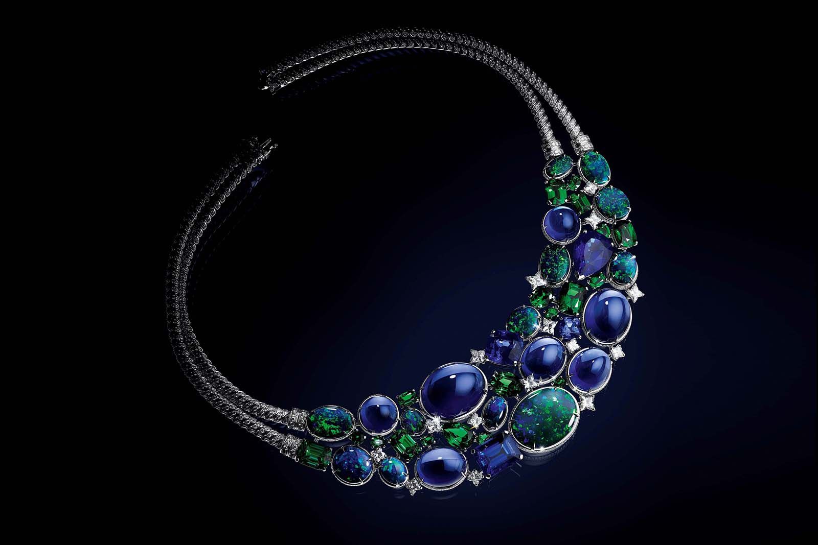 Opulent New Jewelry Featuring Iridescent Opals – The Hollywood Reporter
