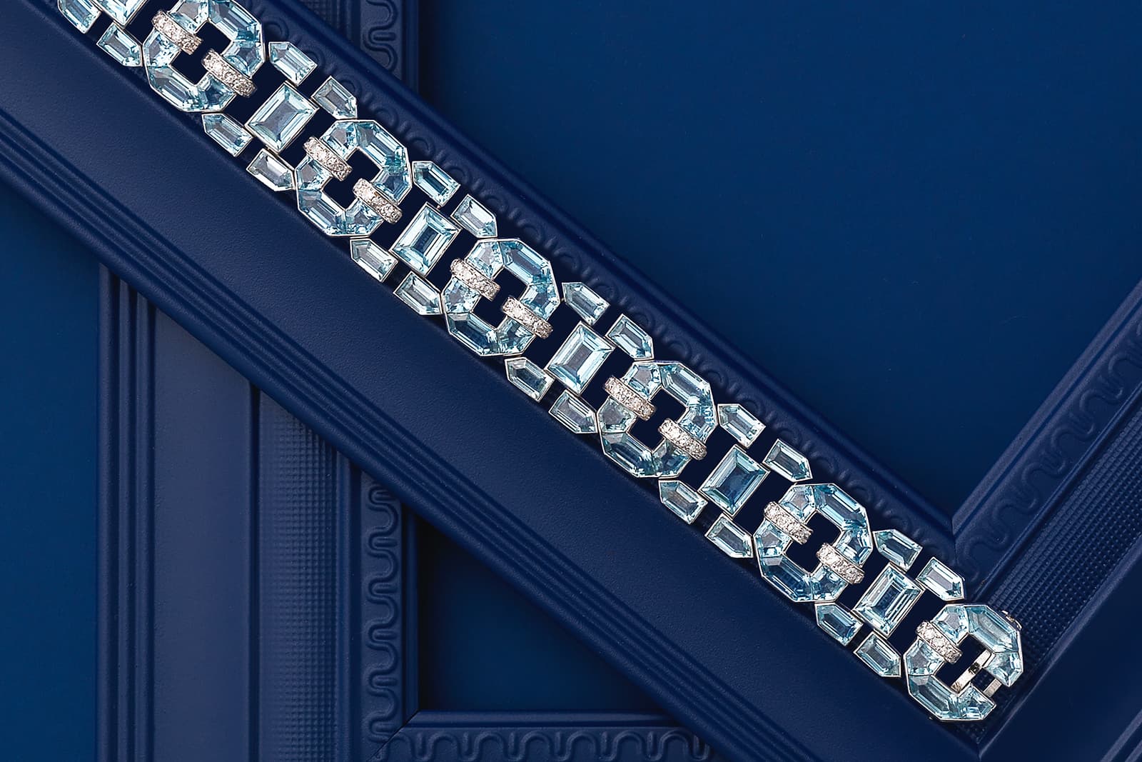 An Art Deco aquamarine and diamond bracelet, circa 1930, featured in the Bonhams London Jewels auction of September 2021