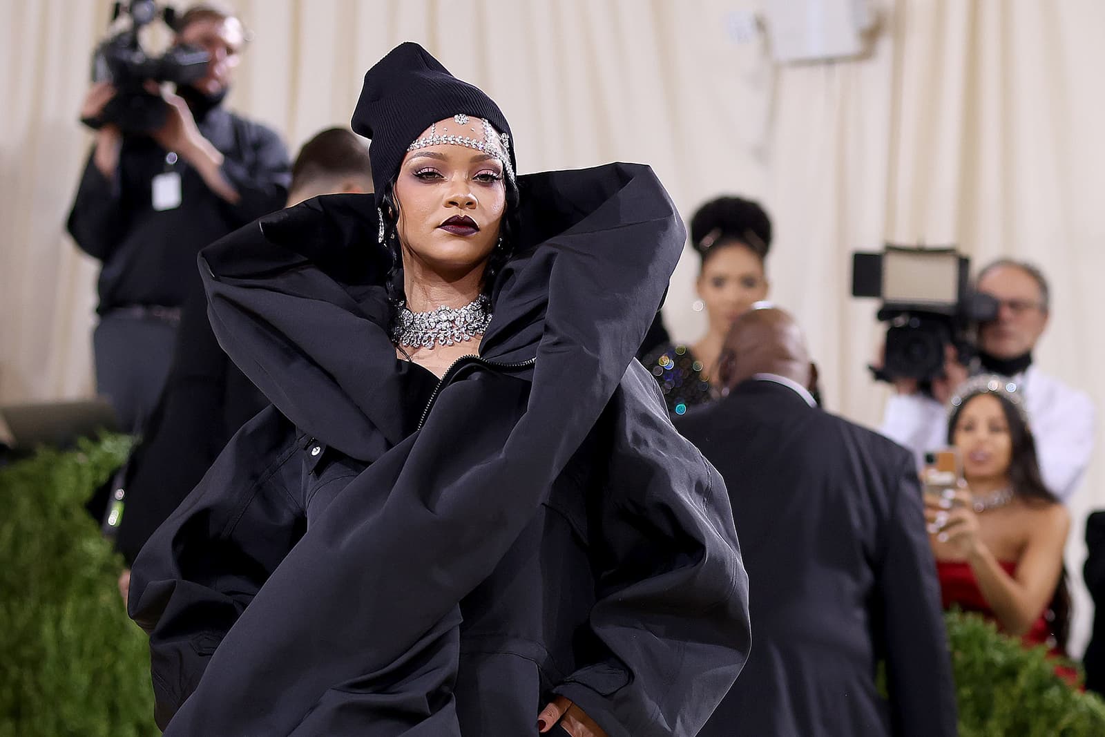 Rihanna at the Met Gala 2021 wearing over 267 carats of diamonds with Bulgari High Jewellery and archival designs