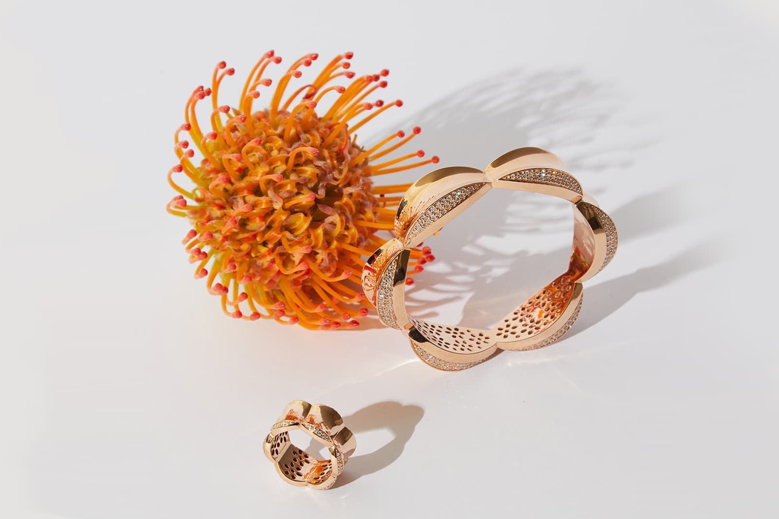 Reinventing the scarf ring: Fullord patents a new type of jewel