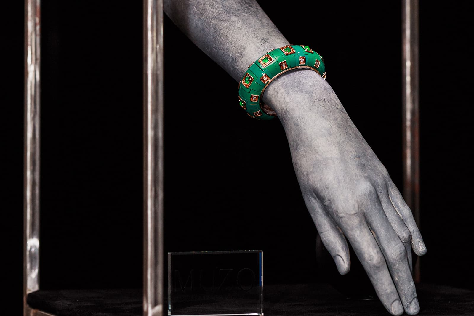 The Wilfredo Rosado Tribu bracelet with green nano-ceramic detail and 5.85 carats of Muzo Colombian emeralds