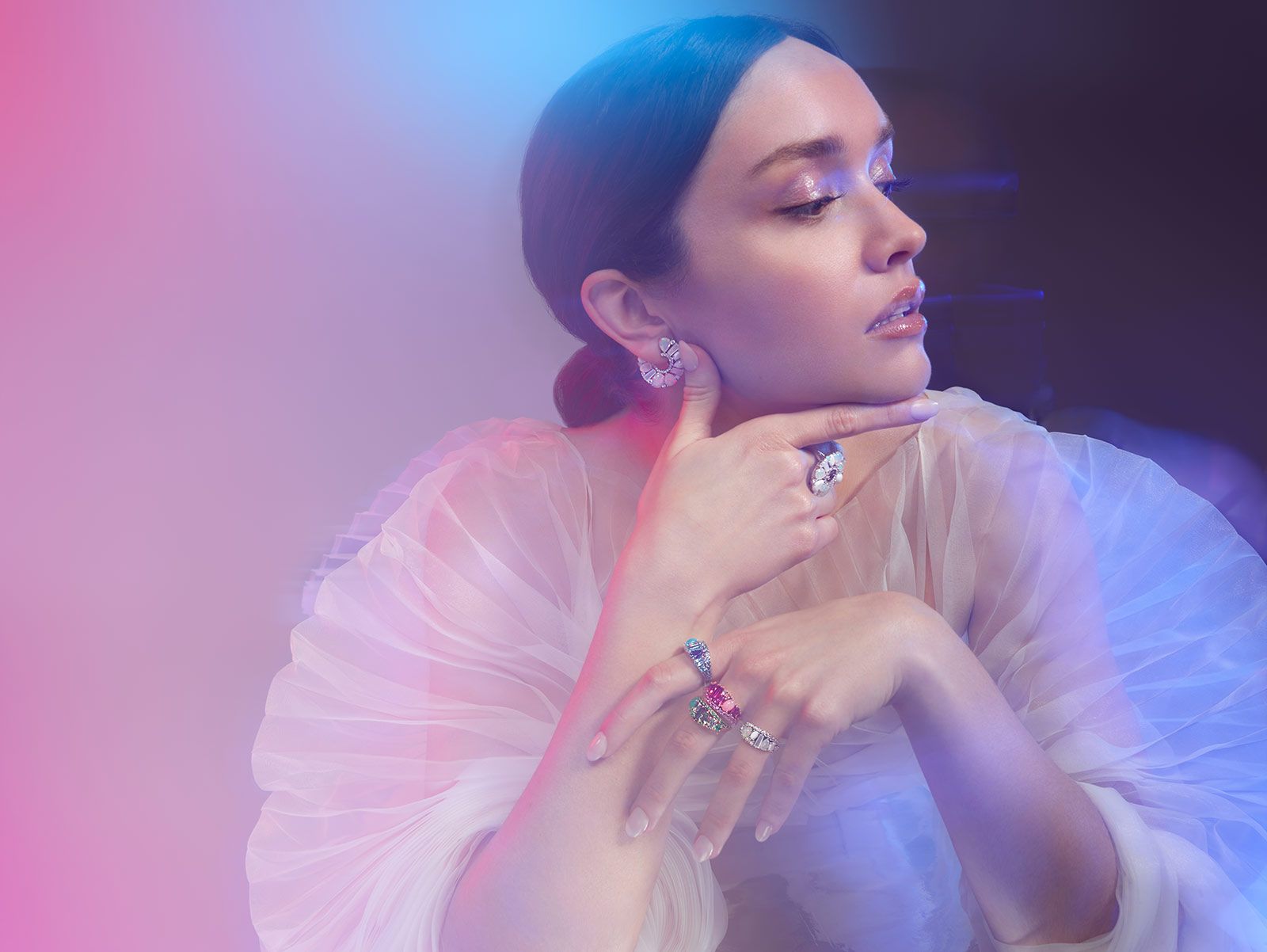Garrard Blaze Collection jewellery modelled by Olivia Cooke
