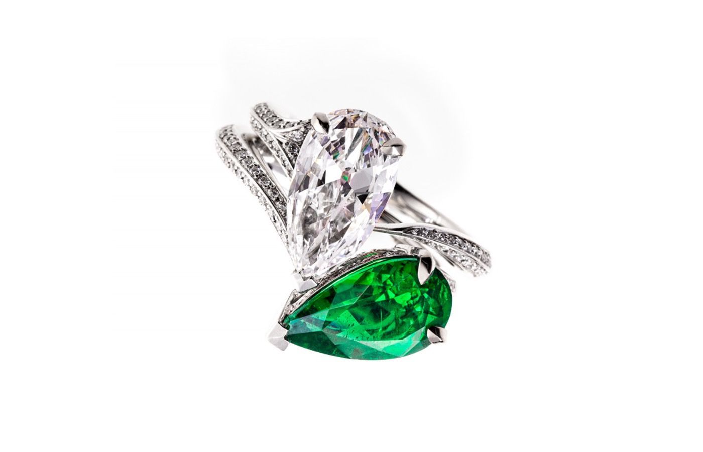 Stephen Webster white gold, diamond and untreated Colombian emerald bespoke ring designed for Machine Gun Kelly & Megan Fox