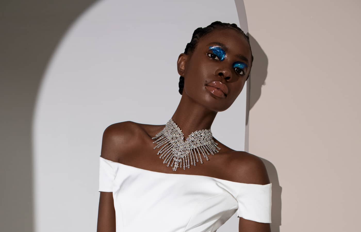 A model wears the Jaipur Gems V Flora Diamond necklace with 74.22 carats of diamonds