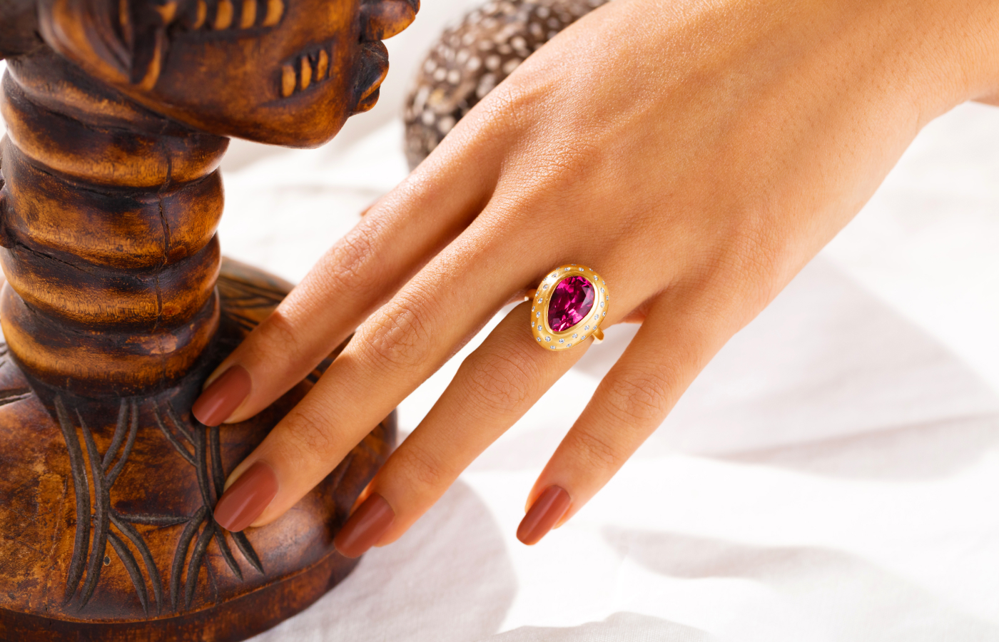 Hailing from the Ortus collection, this egg-shaped ring by Florence Carr symbolises rebirth and renewal with a 6 carat pink spinel from Tajikistan, set in 18k yellow gold 