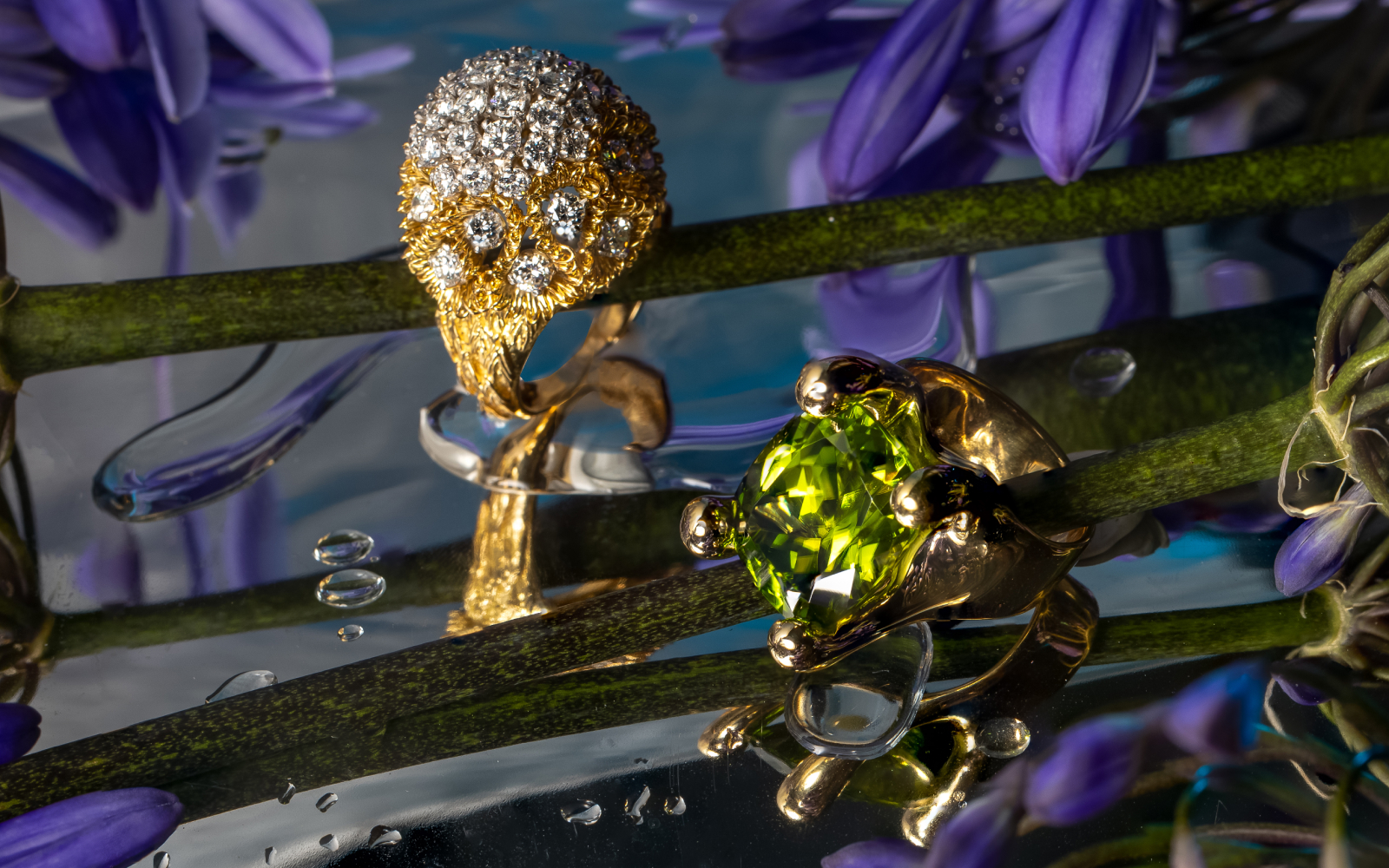  Fratelli Piccini Dendalion ring (left) with diamonds in 18k gold and the Grip ring with a 15.98 carat peridot set in 18k yellow gold 