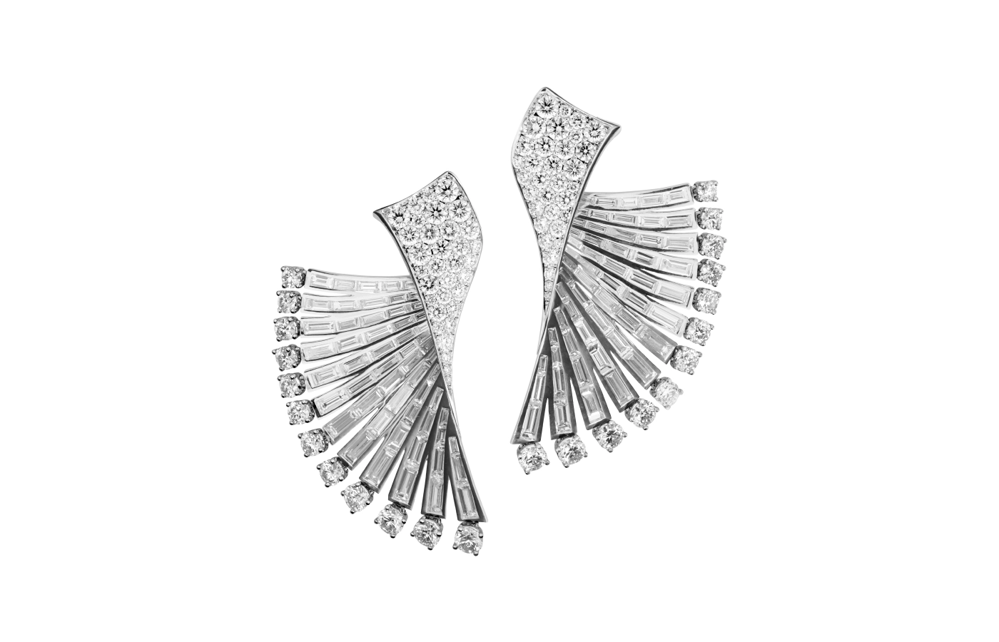 Smart Arts earrings with baguette-cut diamonds totalling 11.88 carats in 18k white gold 