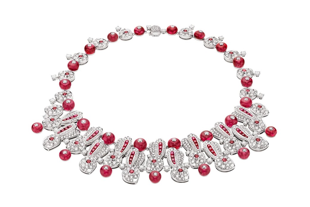 'Cinemagia' collection necklace with rubies and diamonds in white gold