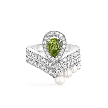 'Joséphine Aigrette’ ring with peridot, diamonds and pearls in white gold