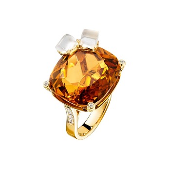 'Limelight' ring with citrine and quartz in yellow gold