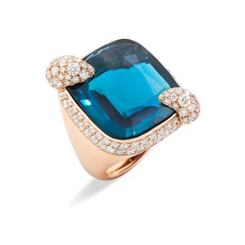 'Ritratto' ring with London blue topaz and diamonds in yellow gold