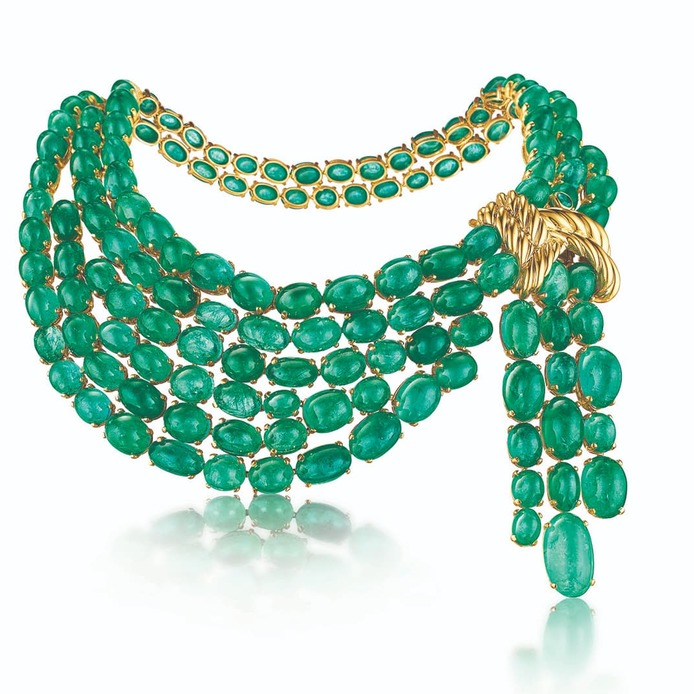 Scarf necklace with 568ct cabochon emeralds in yellow gold
